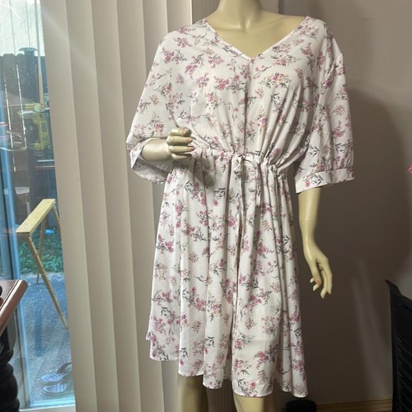 Dresses & Skirts - Women's 2X Beautiful Vintage Linen Blend Baby Doll Peasant Floral Midi Dress